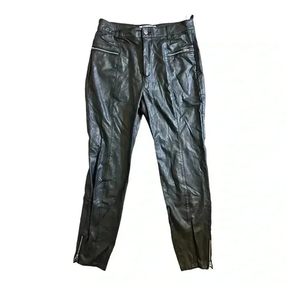 Abercrombie & Fitch Pants - Abercrombie & Fitch Vegan Leather Pants Size 2